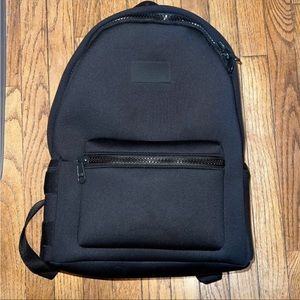 Large Like New with all Accesories Dagne Dover Neoprene Backpack Black L